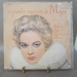 LP - Raríssimo OS GRANDES SUCESSOS DE MAYSA de 1959 gravadora RGE. Capa com marcas do tempo e vinil com pequenos riscos, vendidos no estado conforme fotos sem garantias.