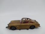 Miniatura Corgi Toys 007 Aston Martin DBS no estado, 1/43