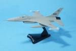 Coleção Aviões Militares - F16 Falcon, modelo de metal em escala 1:126. Bom detalhamento, no blister original.