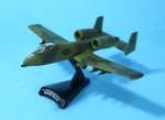 Coleção Aviões Militares - A10 Warthog, modelo de metal em escala 1:140. Bom detalhamento, no blister original.