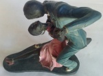 Casal Tango: Estatueta em resina - casal dançando tango (dança de salão) - todo trabalhado - pintado à mão - Mede (silhueta): 24cm de altura X 13,5cm de largura X 23cm de comprimento. Base mede: 1cm de altura X 8cm de largura X 21cm de comprimento.