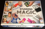 Jogo - Really Stunning Magic Silver Edition - Kit Mágico da empresa Hanki Panky - no estado. Item encontra-se incompleto - MEDE: 7,5cm altura x 26cm largura x 36cm comprimento