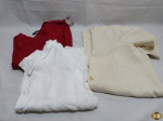 Lote de roupas femininas, composto de vestido em linho tamanho M, blusa social branca e uma saia vermelha.