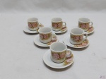 Jogo de 6 xícaras de café 2 goles em porcelana com pintura floral.