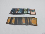 Lote com mais de 100 cartas sortidas do jogo Magic.