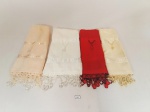 4 Toalhas de Lavabo com Decoração com Missagas Buettner em algodão . medida: 30 cm x 50 cm