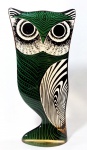 PALATNIK – Escultura cinética representando coruja dia & noite em resina de poliéster de manufatura Abraham Palatnik. Medindo 26,5 cm de altura por 12 cm de comprimento. 