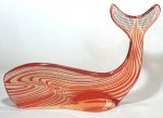 PALATNIK  Escultura cinética representando grande cachalote em resina de poliéster de manufatura Abraham Palatnik. Medindo 27,5 cm de altura por 38 cm de comprimento.