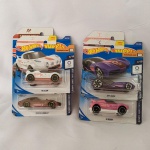 Lote com 04 Carrinhos HOT WHELLS - TOKIO 2020 (Hi Bean rosa, Toyota 2000 GT, Hi Bean branco e Sky Dome), nos blisters originais.