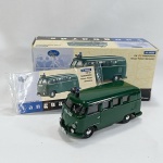 Volkswagen Bus, marca Vanguards 1/43, modelo em perfeito estado de conservação. Modelo e caixa originais em perfeito estado de conservação.