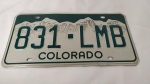 PLACA AMERICANA DE AUTOMÓVEL do COLORADO, com logo das Montanhas.  Mede aprox. 30,5 x 15,5 cm