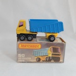 Brinquedo antigo - Matchbox Superfast - Lindo caminhão caçamba - Articulated Truck - Fabrciado na Inglaterra pela Lesney. Consta data 1973 embaixo. Caixa original, as rodas giram livremente.