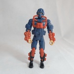 Brinquedo antigo boneco ou action figure GI Joe COBRA 3,75` Built to Rule 2003 Hasbro. Tem encaixes para Lego (e similares) nas pernas, braços e sola do pé. Mede 9,5cm de altura. Articulação no ombro, cotovelo, virilha e joelhos.