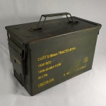 MILITARIA - CAIXA DE MUNIÇÃO VAZIA, para transporte de Cartuchos 5,56 mm.