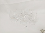 5  taças s Para Conhaque em Vidro Translucido. Medida: 4 de 9,5 cm x 4,5 cm e 1  de 11,5 cm x 5,5 cm