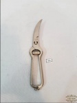 Tesoura De Corte Trinchante Aço Inox Hygienia Cchic. Medida: 24 cm comprimento. A mola esta solta