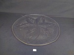 Prato Pizza Moldado decorado Folhas  em Vidro . Medida: 40 cm diametro