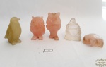 Lote 5 Enfeites Diversos em Pedra Quartz  sendo 2 Corujas, 1 pinguim, 1 tartaruga,1 buda. Medida Maior 7 cm altura e Menor 8,5 cm comprimento
