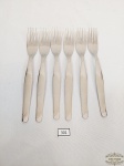 Jogo de 6 Garfos de Mesa em Aço Inox Hercules Modelo Riscadinho.medida 19 cm