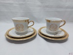 Par de trio de chá com bolo em porcelana Germer, decorado bodas de ouro.
