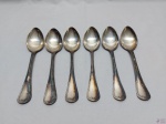 Jogo de 6 colheres de sopa em prata 90 Vix, modelo lacinho. Medindo 19,5cm de comprimento.