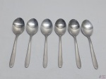 Jogo de 6 colheres de sopa em aço inox Hercules. Medindo 20,5cm de comprimento.
