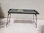 Antiga maquina de tricô Lanofix Super Automática, acompanha pés para apoio e acessórios. Não testado por falta de conhecimento. Medindo 120cm x 33cm x 77cm de altura