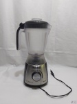 Liquidificador Mondial Eletronic Inox Filter - 850w, 110v. Funcionando perfeitamente.