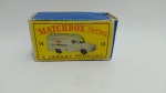 Miniatura Matchbox, Lomas Ambulance, Made in England, no estado, caixa não original, 1/64