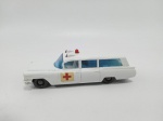 Miniatura Matchbox SNS Cadillac Ambulance, no estado, 1/64