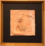 Renata Andrade, Ninfa na Agua, Modelagem em massa branca shiro, 34 x 25, datado em 2013, assinatura no canto inferior direito, com certificado assinado pelo artista. OBS: A OBRA ESTA EM UMA EXPOSIÇÃO INDIVIDUAL NA GALERIA, SENDO ASSIM O ENVIO OU RETIRADA DA OBRA SÓ PODERÁ SER REALIZADO APOS TERMINO DA EXPOSIÇÃO. PERÍODO DE EXPOSIÇÃO CONFORME CONSTA NO SITE DA GALERIA : 20/06 A 31/08.