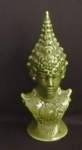 Esplendorosa Escultura figura oriental em porcelana no tom esverdeado,, ínfimo bicado na ponta do chapéu, Altura 32cm