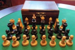 Jogo de xadrez - Tema : TRADICIONAL  - Sem Tabuleiro  - Peças em madeira. (6 a 9 cm ) . 