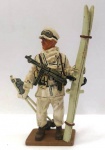 Miniatura de soldados em metal ricamente detalhadas e pintadas . Mede: 7 cm