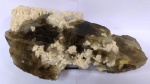 Mineralogia - ALBITA COM CRISTAL FUMÊ- Mede: 18x11 cm