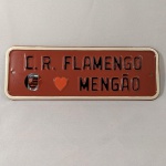 DECORAÇÃO DE AMBIENTES - PLACA do Time de Futebol do Flamengo. Feita em metal e em relevo. 