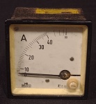 Medidor de Amperagem; Marca:Hartmann & Braun HB Brasil; Material:Metal,Vidro e Polimero; Antigo Bom Estado Conservado Funcionando;Dimensões:8cm Comprimento,8cm Largura;8cm Altura;Olhem as Fotos!