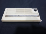 Rádio Phonograph - ( Toca discos portátil ) - Super Midget 7 Transistor - Made in Japan, modelo TRPHR 77, Não Foram Efetuados Testes, Item vendido no estado sem garantias de funcionamento.
