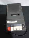 Solid State Cassette Recorder, TRANSICORDER modelo CT-540, made in Japan anos 70, medindo:   24cm comprimento,  12cm largura, 7cm altura.