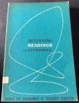 Beginning Reading In Economics - Council For Advancement Of Secondary Education - Idioma: Inglês - Bom estado, páginas amareladas.