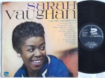 Sarah Vaughan With The Celebrities LP 60's Mono IMPORT UK Jazz Bom Estado. LP Orignal Ingles 60's Presto Records. Capa laminada em bom estado , com amassos e marca de caneta na contracapa. Disco em bom estado , com riscos superficiais.