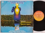 MAHAVISHNU ORCHESTRA - Apocalypse LP 70's Brasil Fusion Jazz Progressivo EXCELENTE. LP edição Brasileira 70's CBS. Capa em bom estado , com amassos e desgastes onde se introduz o disco.  Disco em excelente estado.