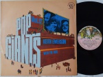 Pop Giants Vol. 12 - Keith Emerson With The Nice LP Brasil 1974 Rock prog Excelente estado. LP ediçao Brasileira 70's Charisma records. Capa e disco em excelente estado.