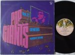 GENESIS - Nursery Crime Pop Giants Vol.22 LP Brasil Muito bom estado. LP 70's Gravadora The Famous Charisma Records. Disco em bom estado, com amassos e manchas amareladas. Disco em muito bom estado.