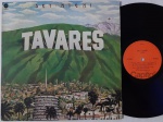 Tavares  Sky-High! LP Brasil 1977 Soul Muito bom estado. LP edição Brasileira 70's Capitol. Capa e Disco em muito bom estado.