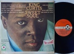 KING CURTIS "Sweet Soul" LP Brasil Mono 1968 Soul Jazz Estado regular. Primera edição Brasileira pela ATCO Records. Capa em muito bom estado. Disco em estado regular com riscos médios e superficiais.