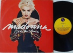 Madonna  You Can Dance LP Brasil 1988 Excelente estado. LP Ediçao Brasileira 80's. Capa em bom estado, com  desgastes acentuados na parte superiror. Disco em excelente estado.