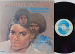 Michael Jackson  16 Original Greatest Hits With The Jackson 5 LP 1984 Brasil  Muito bom estado. LP ediçao Brasileira Som Livre 80's. Capa em muito bom estado, com amassos, etiqueta de loja na contracapa e 2 pequenas marcas de caneta. Disco em muito bom estado com riscos superficiais.