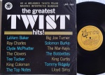The Greatest Twist Hits! LP 60's Mono Brasil Rhythm & Blues / Doo Wop Bom estado. Rara Compilação com Hits 60's ATCO. Capa em bom estado com amassos. disco em bom estado com riscos superficiais.
