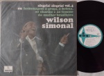 Wilson Simonal  Alegria! Alegria! Vol. 4 LP 1969 Groove Bossa Som 3 Estado regular. LP Odeon 60's Mono. Participação Som 3. Capa sanduíche em bom estado, com discretos amassos. Disco em estado regular com riscos medios e superficiais.
